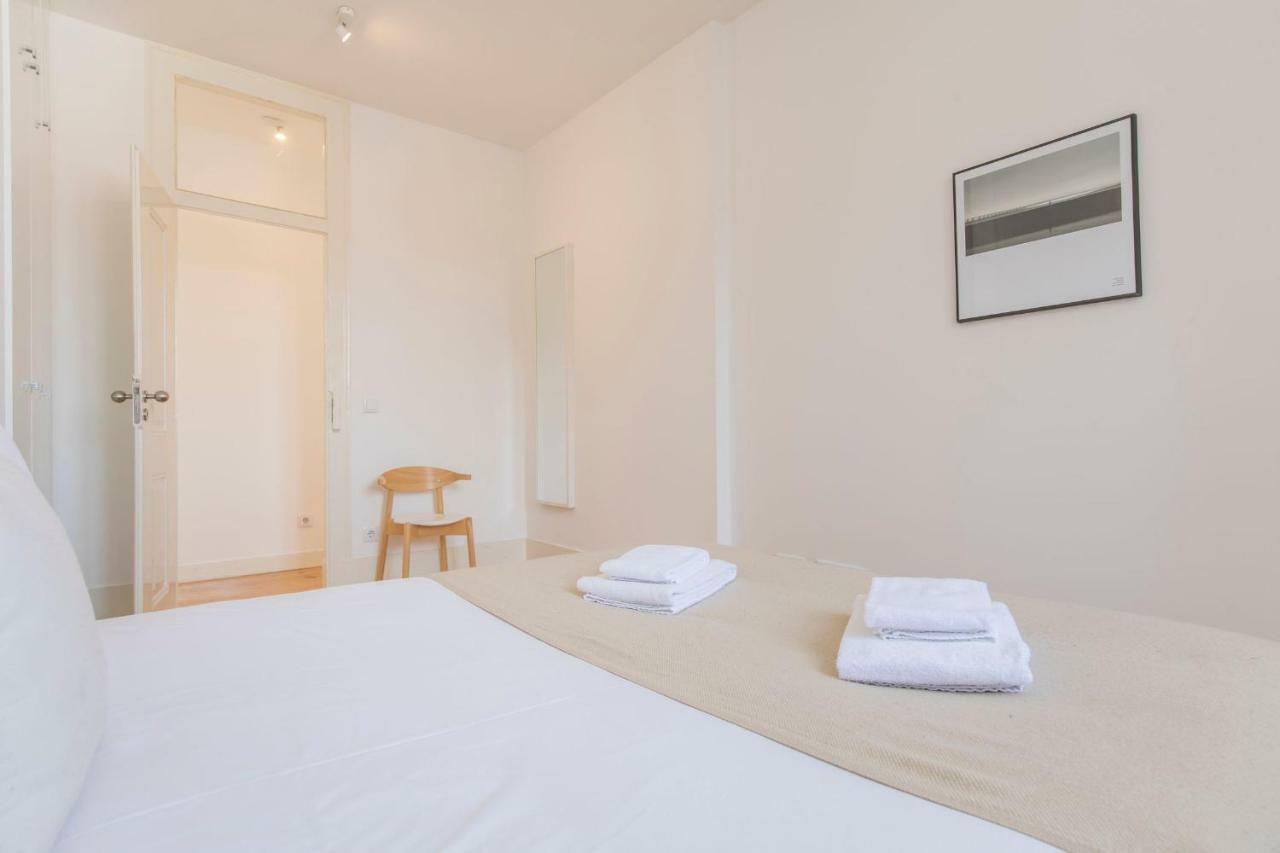 Lovelystay - Sunny Santa Catarina II Lisboa Exteriör bild